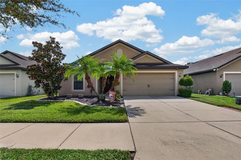 14441 Alistar Manor Dr, Wimauma, FL 33598