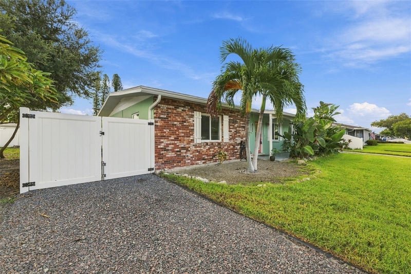 4103 52nd Street Ct W, Bradenton, FL 34209