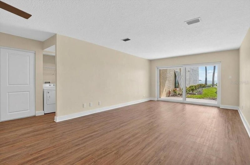 7300 Sunshine Skyway Ln S #106, St Petersburg, FL 33711