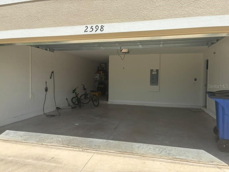 2598 Hardin Way, Zephyrhills, FL 33541