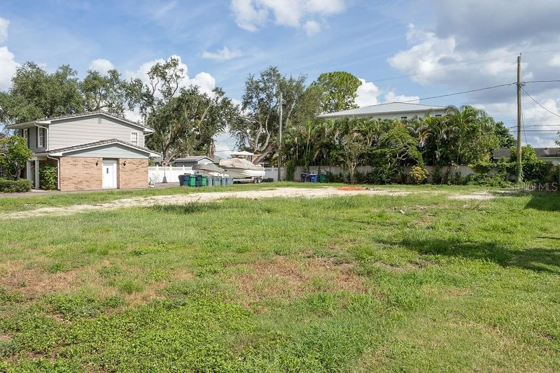 621 Hudson Ave, Tampa, FL 33606