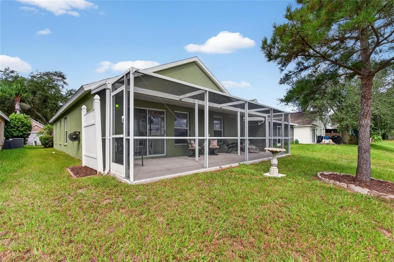6634 Summer Haven Dr, Riverview, FL 33578