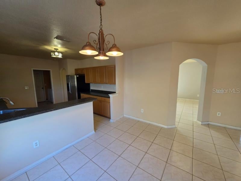 731 Cristelle Jean Dr, Ruskin, FL 33570