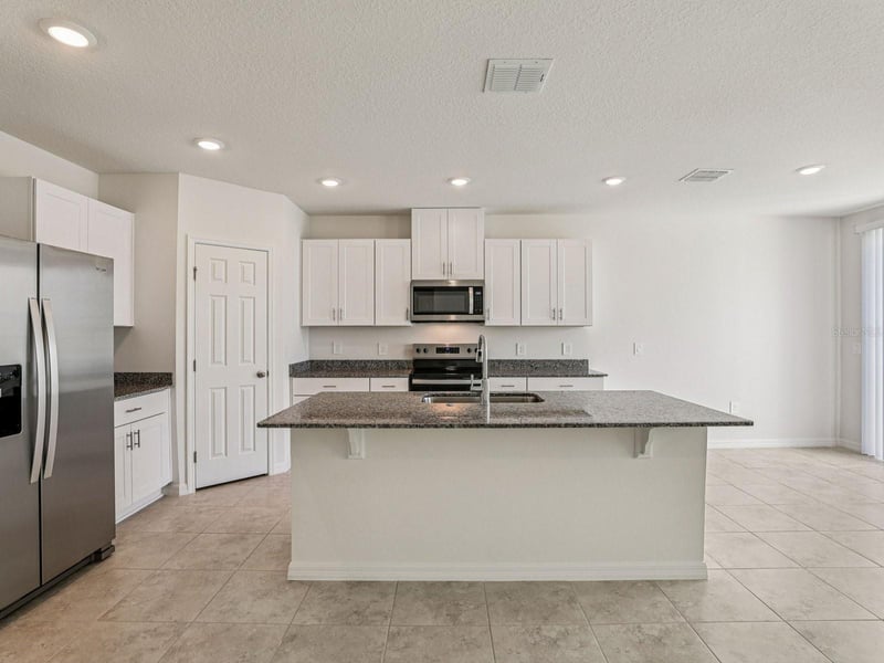 12580 Homeland Dr, Dade City, FL 33525