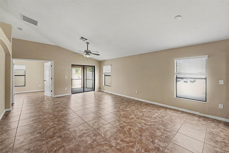 10216 Stedfast Ct, Ruskin, FL 33573