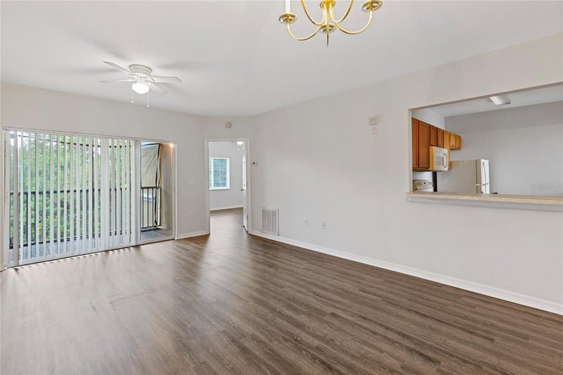 9519 Newdale Way #201, Riverview, FL 33578