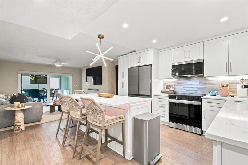 17035 Gulf Blvd #122, North Redington Beach, FL 33708