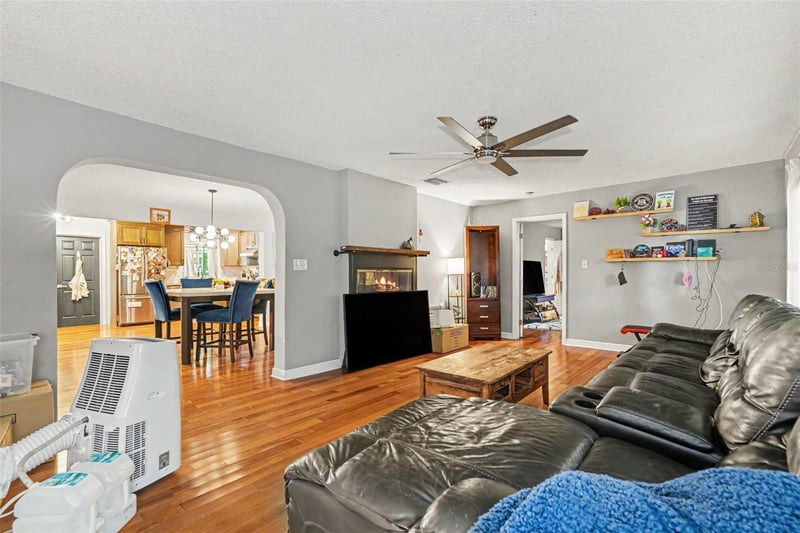 3022 Dartmouth Ave N, St Petersburg, FL 33713