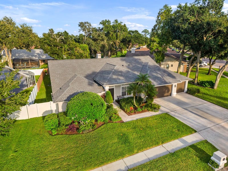 3905 Northridge Dr, Valrico, FL 33596