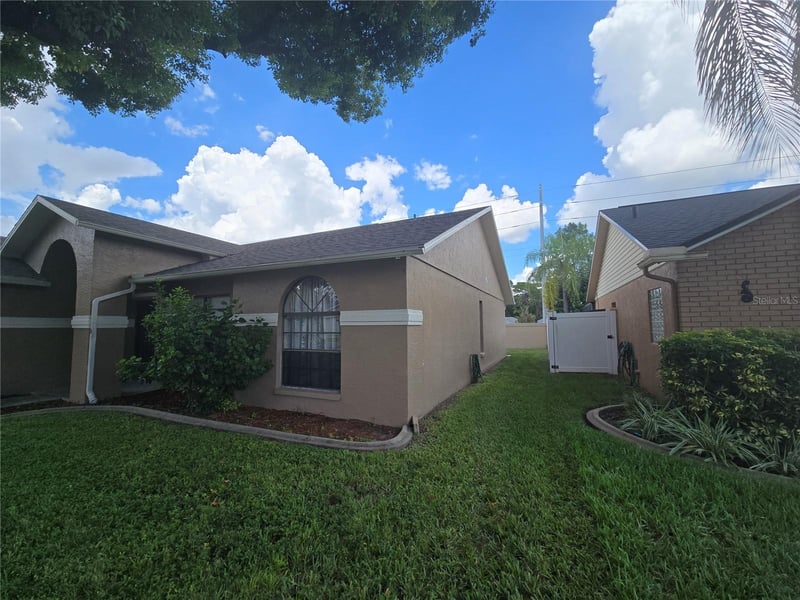 8211 Matthew Dr, New Port Richey, FL 34653