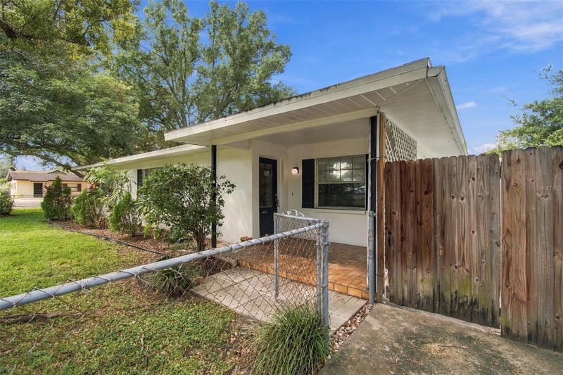 2801 Burts Ave, Tampa, FL 33614