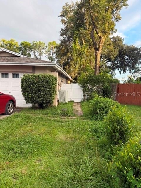 806 Proclamation Dr, Tampa, FL 33613