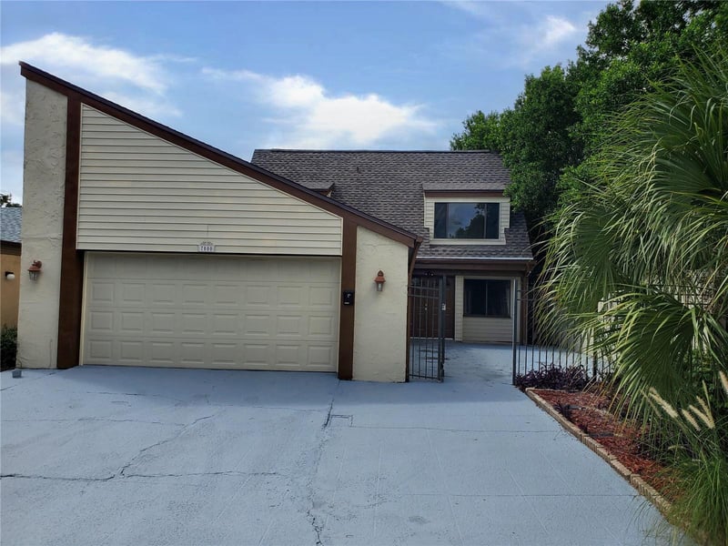 7500 Rocky Point Dr, Hudson, FL 34667