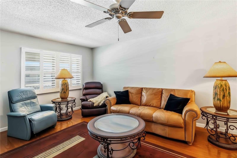 5347 81st Ln #24, St Petersburg, FL 33709