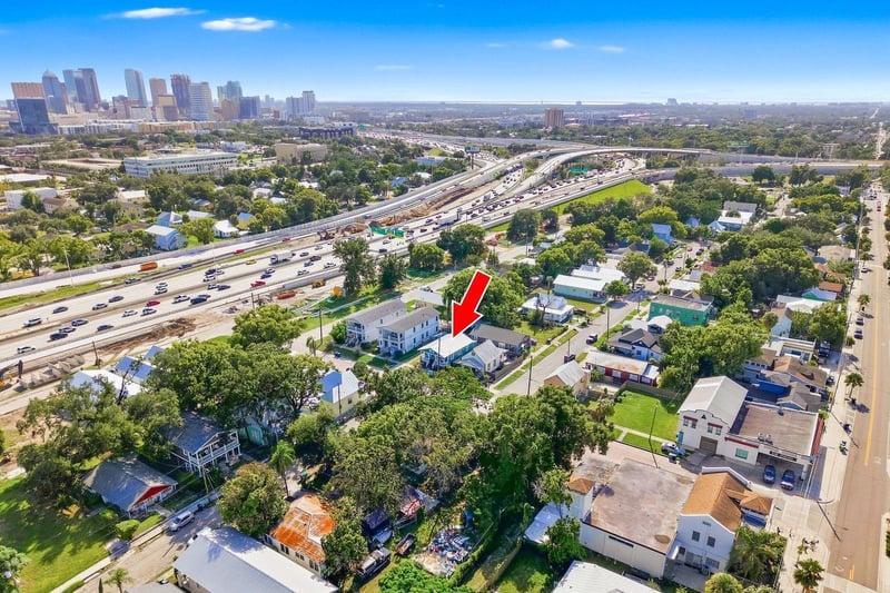 2506 N 12th St, Tampa, FL 33605