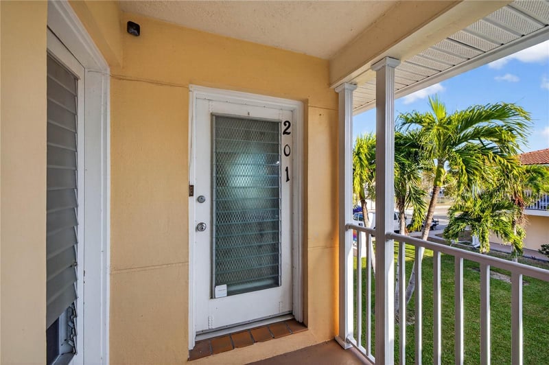7740 Boca Ciega Dr #201, St Pete Beach, FL 33706