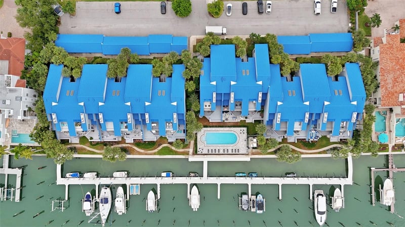 910 Pinellas Bayway S #107, Tierra Verde, FL 33715