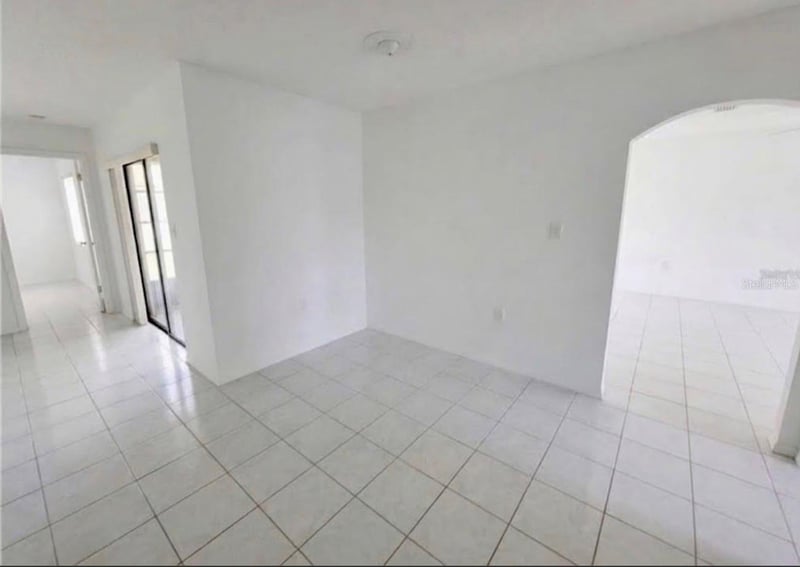 8345 Fox Hollow Dr, Port Richey, FL 34668