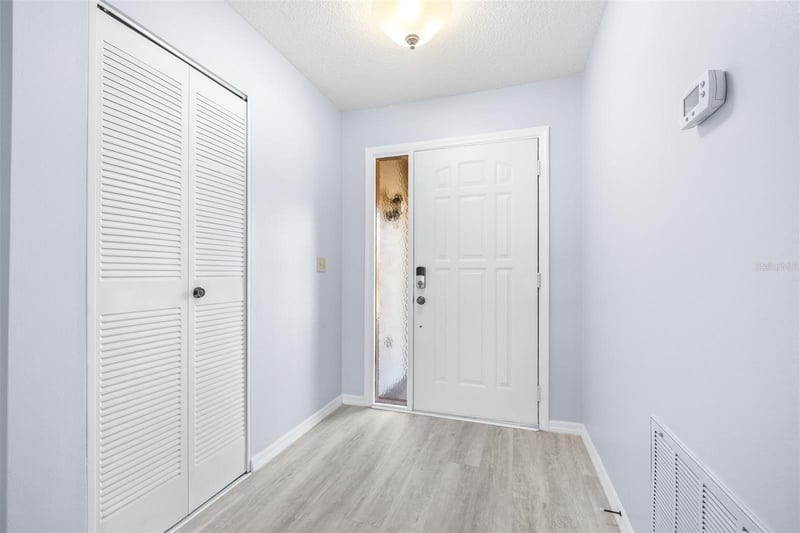 1521 Leland Dr, Sun City Center, FL 33573
