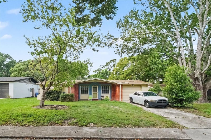 6249 Maplewood Dr, New Port Richey, FL 34653