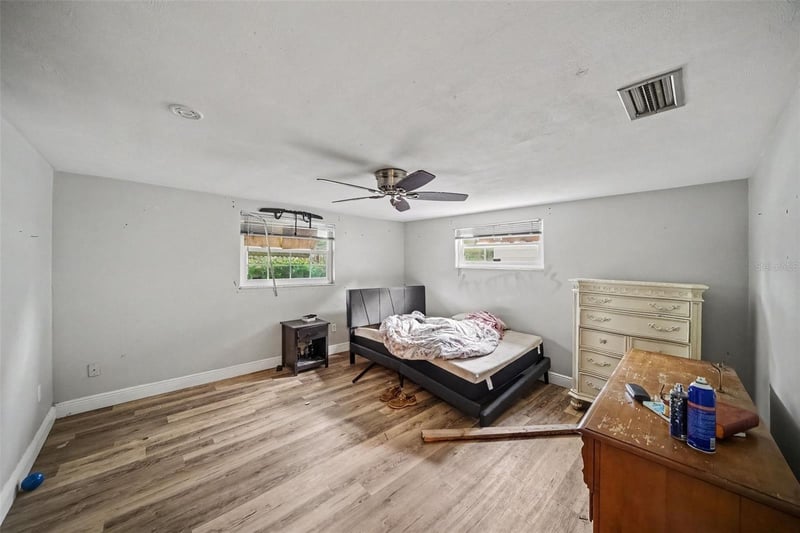 6249 Maplewood Dr, New Port Richey, FL 34653