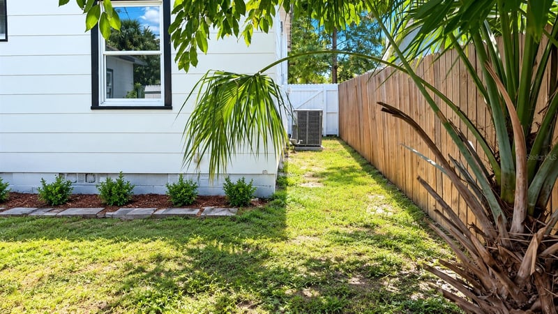 4721 6th Ave S, St Petersburg, FL 33711