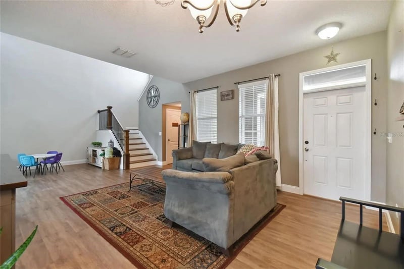 501 Washita Stone Dr, Ruskin, FL 33570