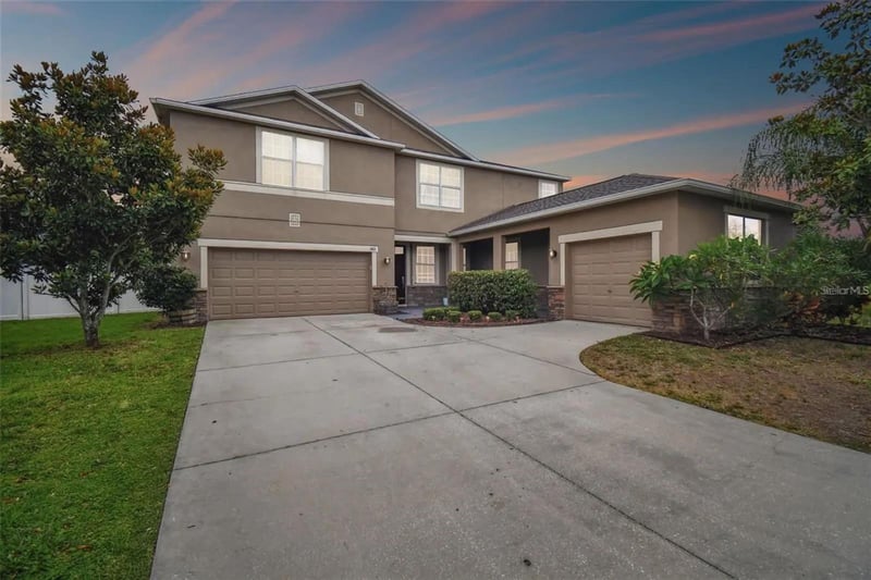 501 Washita Stone Dr, Ruskin, FL 33570