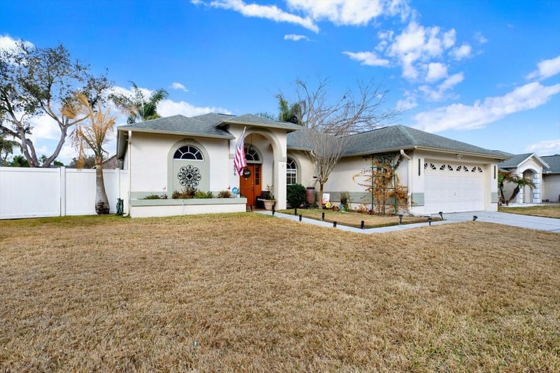 9656 Fox Hearst Rd, Tampa, FL 33647