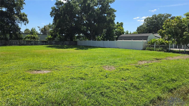 4040 W Comanche Ave, Tampa, FL 33614