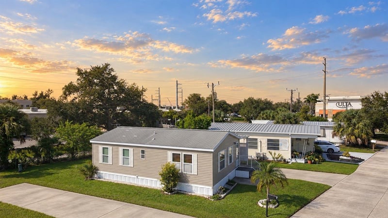6904 Cortez Rd W #10, Bradenton, FL 34210