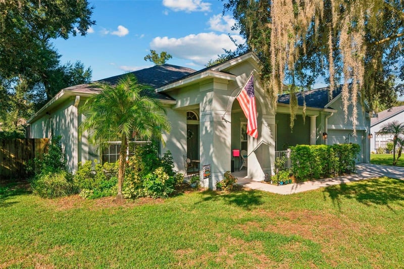 1535 Rolling Meadow Dr, Valrico, FL 33594