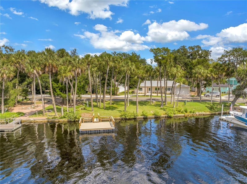 7204 Grand Blvd, New Port Richey, FL 34652