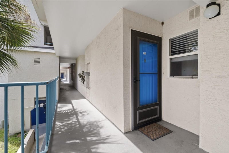 5537 Sea Forest Dr #104, New Port Richey, FL 34652