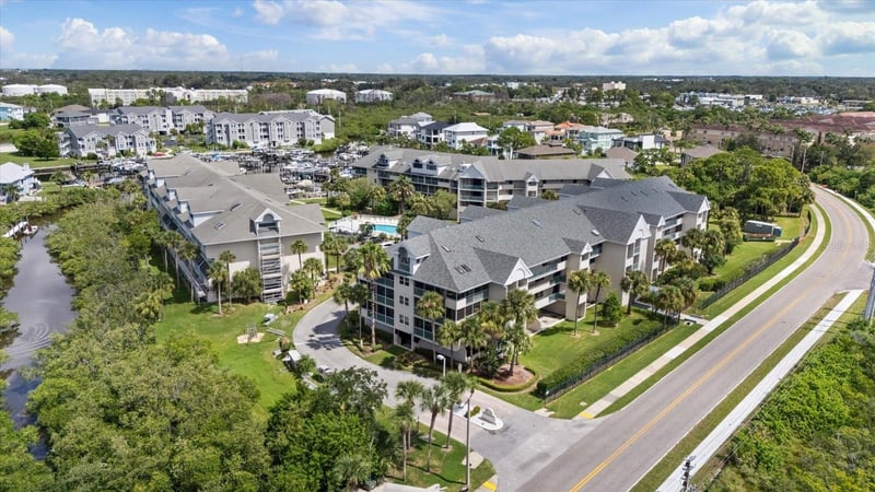 5537 Sea Forest Dr #104, New Port Richey, FL 34652