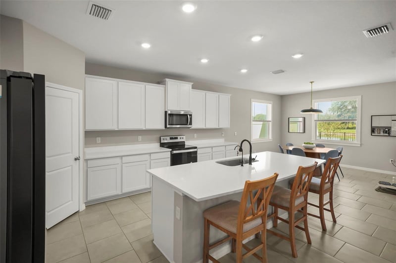 6016 Wandering Willow Dr, Wesley Chapel, FL 33545