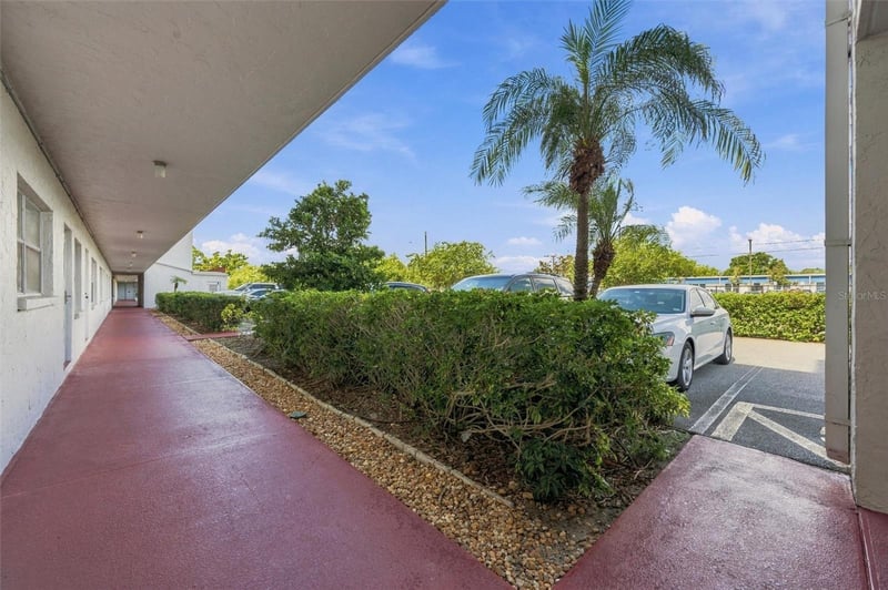 5060 76th Ave N #100, Pinellas Park, FL 33781