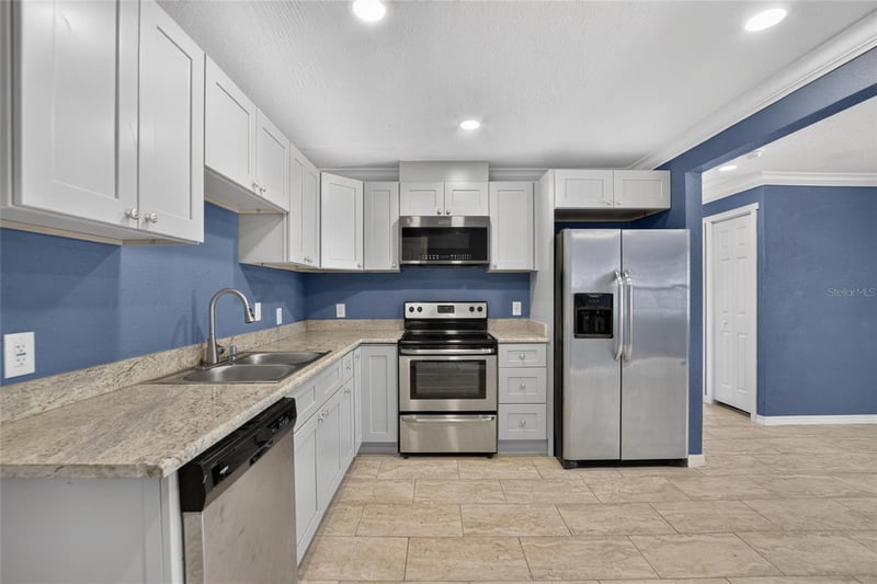 1754 27th St S, St Petersburg, FL 33712
