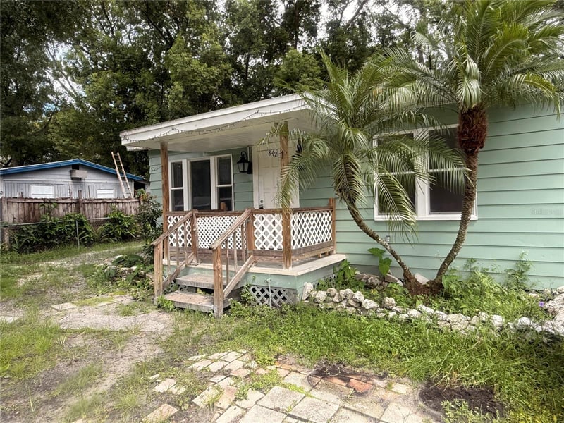 8425 N Jones Ave, Tampa, FL 33604