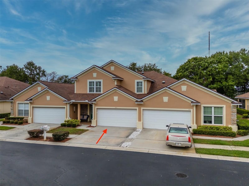3516 Grand Magnolia Pl, Valrico, FL 33596