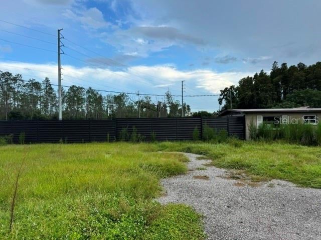 19510 Holly Ln, Lutz, FL 33558