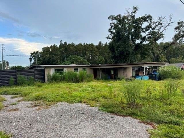 19510 Holly Ln, Lutz, FL 33558