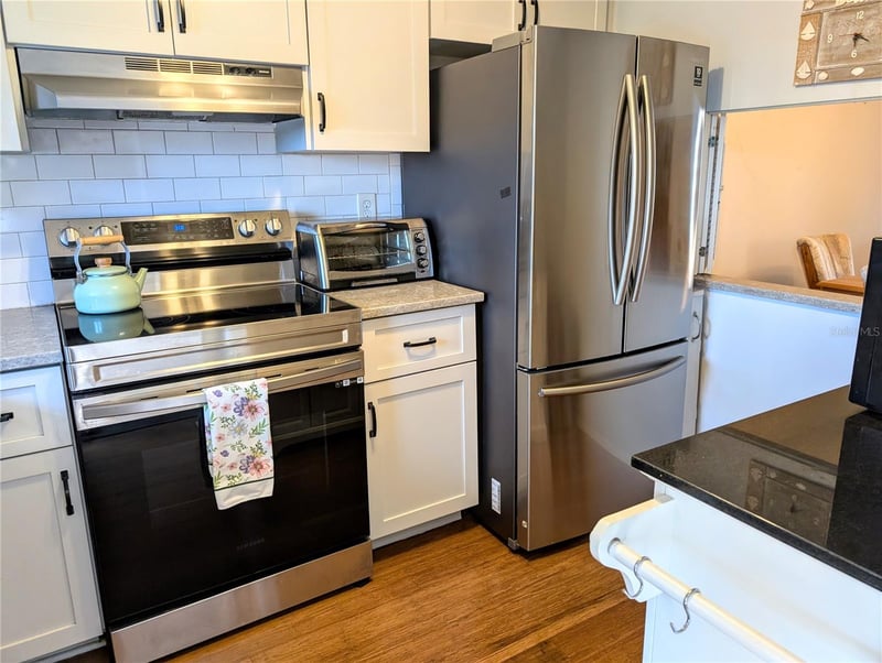 4133 Heron Way #E-202, Bradenton, FL 34205