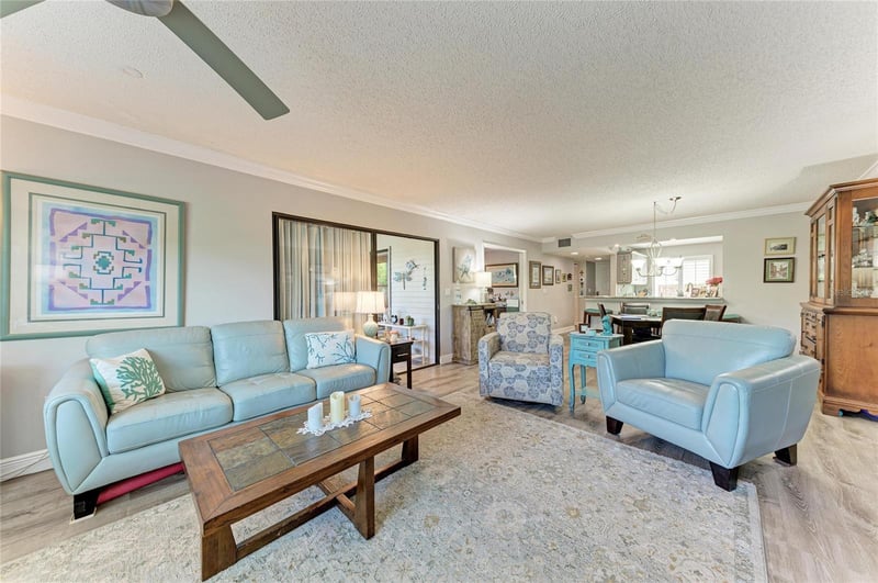 812 Spring Lakes Blvd, Bradenton, FL 34210