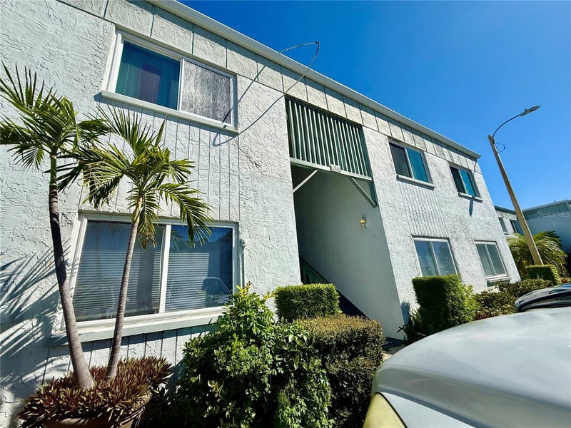835 N Keene Rd #W23, Clearwater, FL 33755