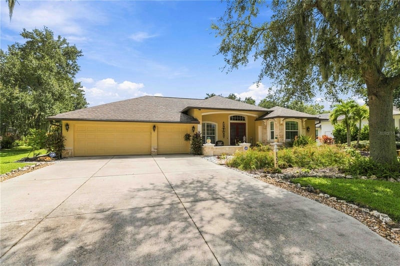 127 Mill Rn E, Bradenton, FL 34212