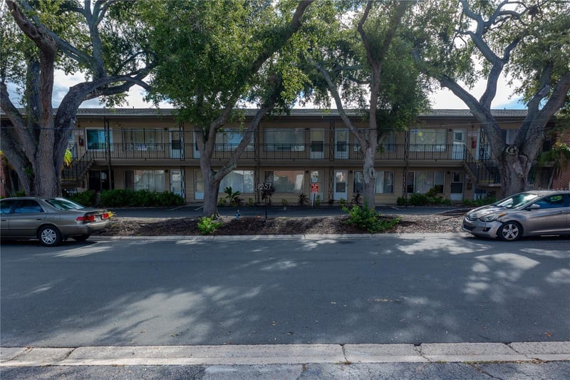 1257 Drew St #14, Clearwater, FL 33755