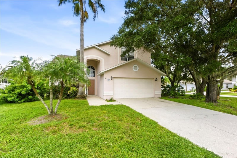 4951 Augusta Ave, Oldsmar, FL 34677