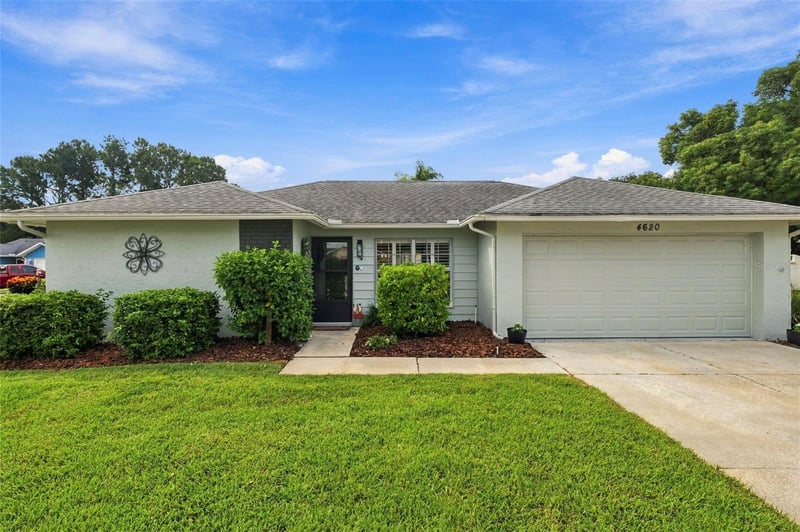 4620 Tiburon Dr, New Port Richey, FL 34655