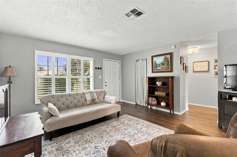 4620 Tiburon Dr, New Port Richey, FL 34655